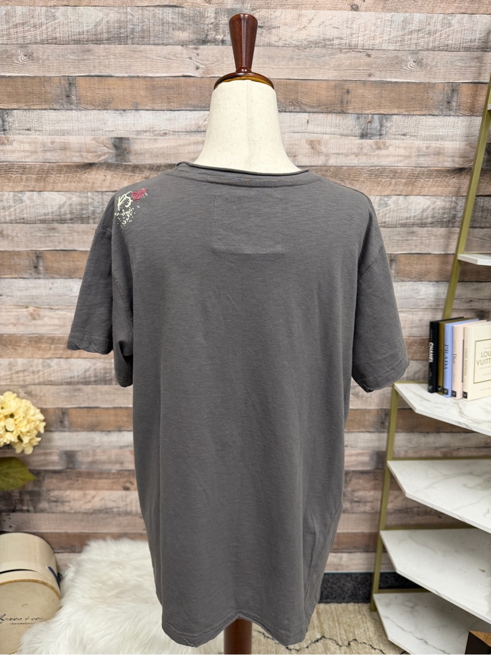 Kyla Seo Evil Eye celestial design graphics t-shirt small - Picture 4 of 6
